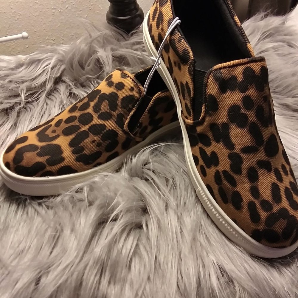Women's Reese Memory Foam Insole Sneakers - Picture 4 of 7